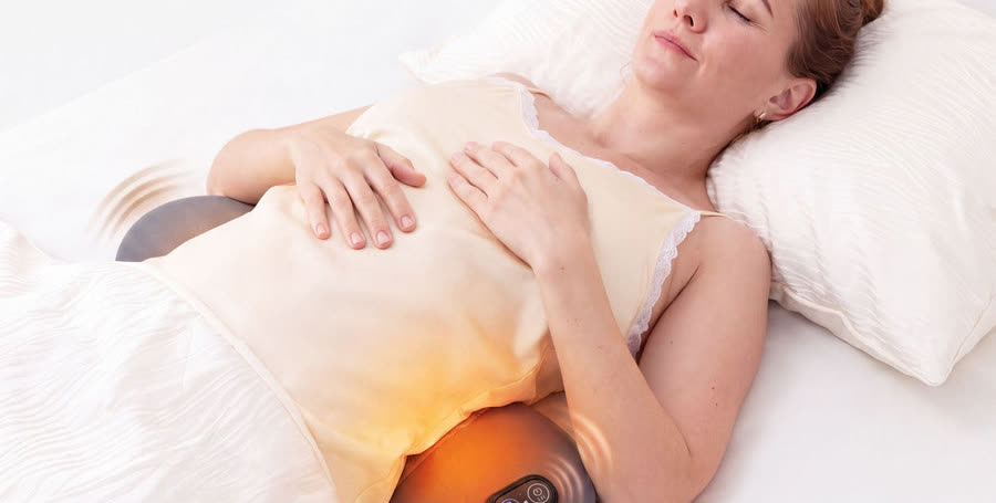 Woman using the contour back pillow